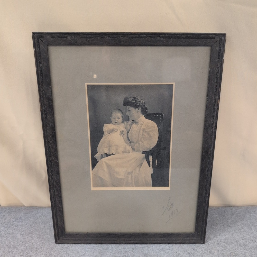 Antique 1907 Signed Mother & Child Portrait John Wanamaker Framed Photo‎ PA